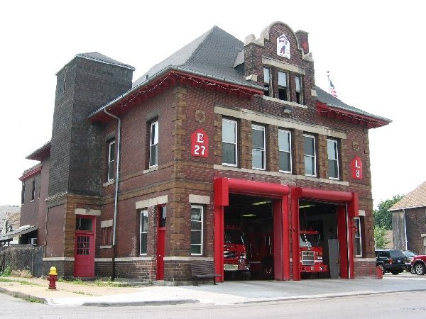 Detroit Fire Station E27 L8 at Junction and Rogers