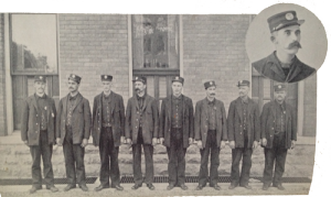 Detroit-Fire-Department-Detroit Firefighters from Hook and Ladder Compay No. -7-crew-in-1894